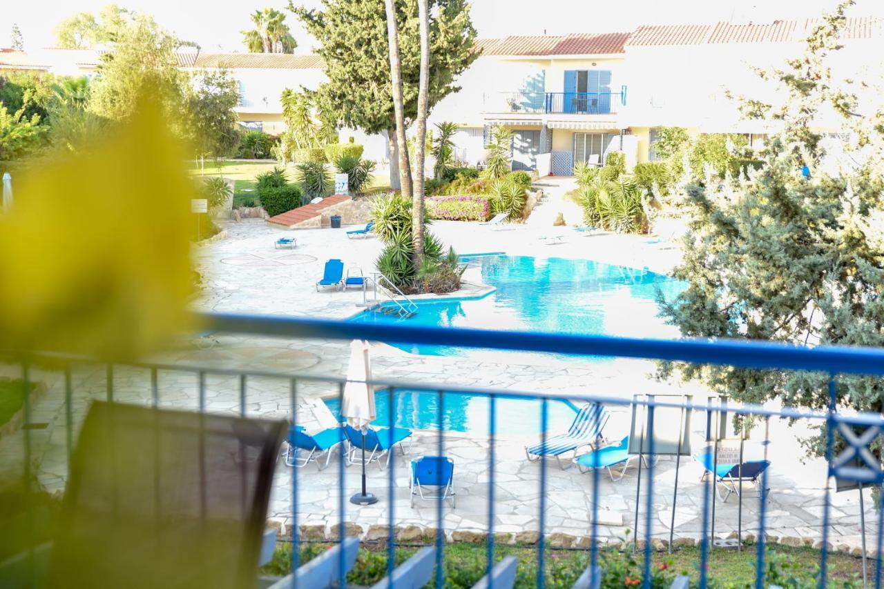 Holiday Apartment Walking Distance To The Sea Paphos Esterno foto