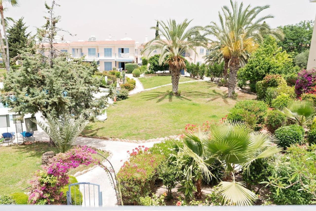 Holiday Apartment Walking Distance To The Sea Paphos Esterno foto