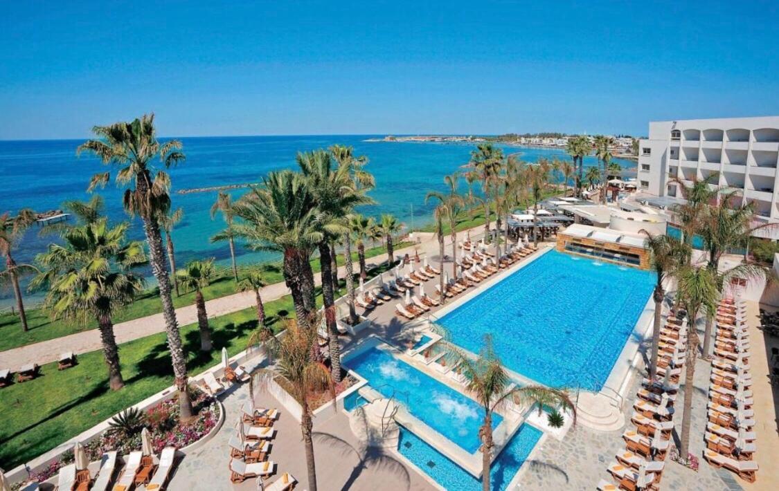 Holiday Apartment Walking Distance To The Sea Paphos Esterno foto